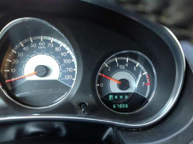 2012 Chrysler 200 Touring 4dr Sedan